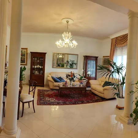 A Casa Di Maria 1 * كافالينو دي ليتشي